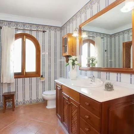 Villa Cas Padrins, Con Piscina Privada En Mallorca